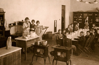 Hartline School Cafeteria 1926